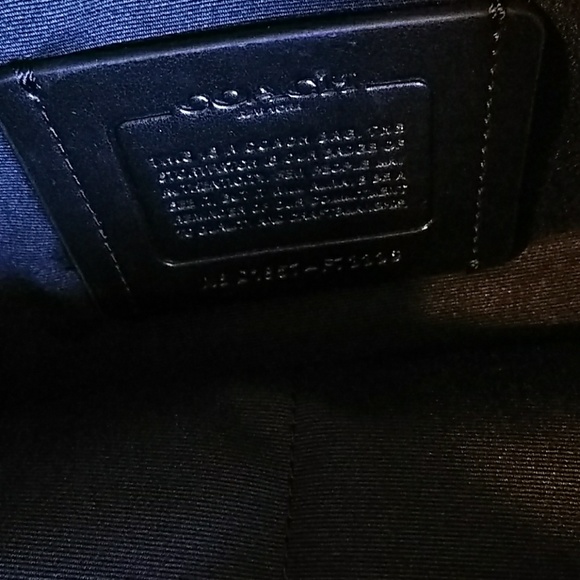 Coach - Picture 3 of 6